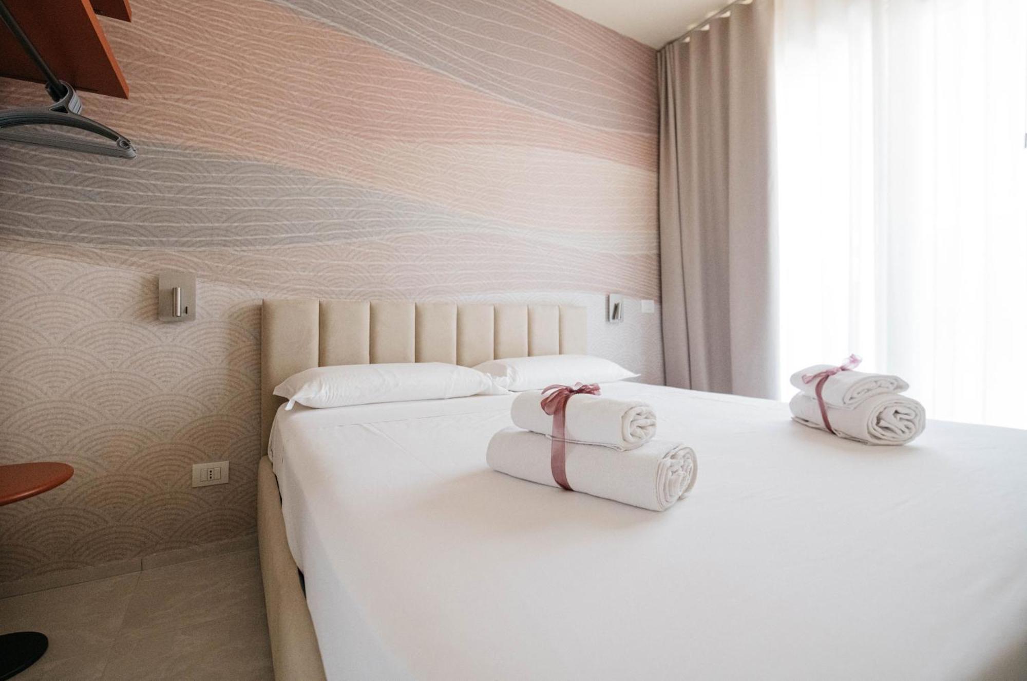 Minerva Luxury Apartment & Tulipan Apartment By Taormina Holidays Exterior foto